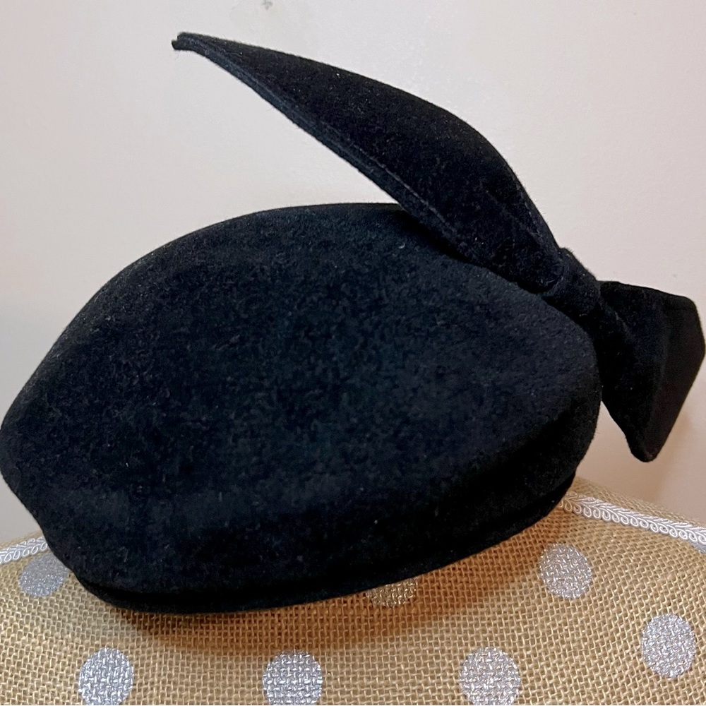 Mr John Classic Black Felt Beret